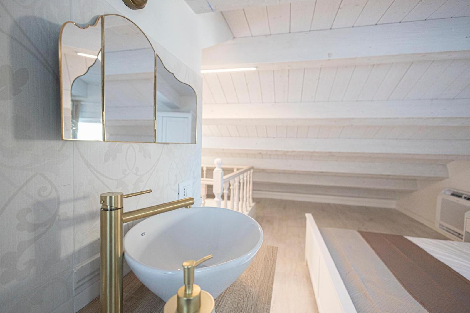 Sant'Andreas House 04 Apartment คิออกเจีย ภายนอก รูปภาพ